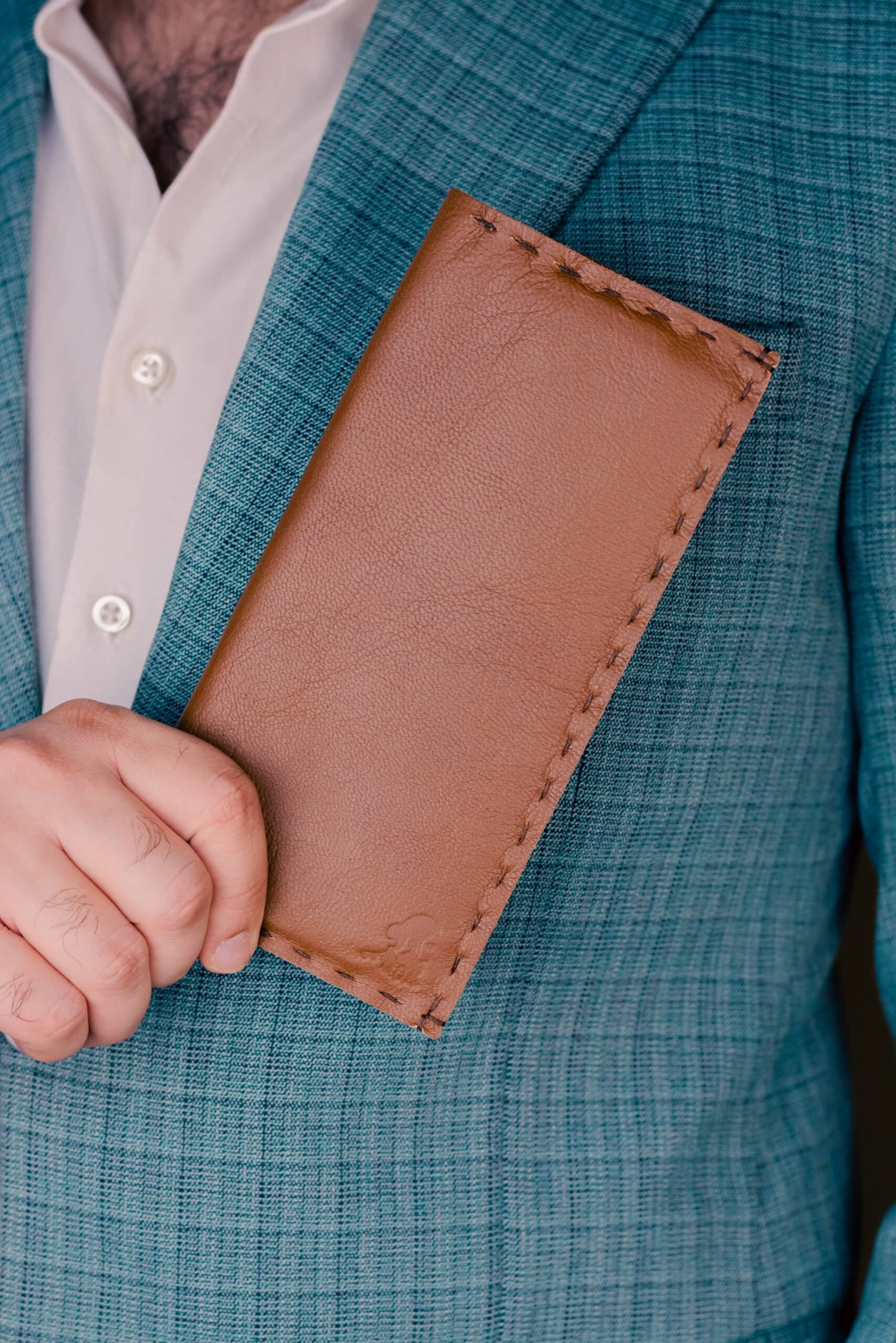 The Volonté – Lång plånbok i brunt läder