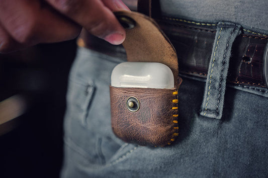 Prestige Brown - Leather Case for AirPods 2